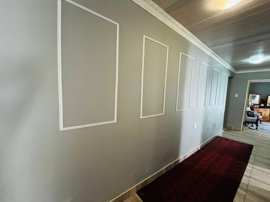 4 Bedroom Property for Sale in Bloemside 3 Free State